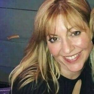 Meet your Posher, Debra